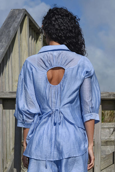 COOPER - UNBUTTONRD + UNBORTHERED SHIRT - CORNFLOWER BLUE