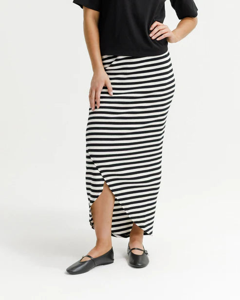 HOMELEE - MARLEY SKIRT  - BLACK & WHITE WAFFLE STRIPES