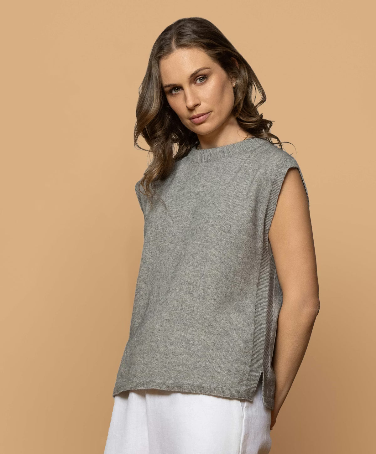 NOBLE WILDE - WOMENS CIELO VEST - INK
