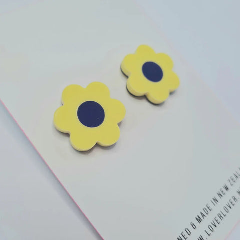 LOVER LOVER - DAISY STUD - LEMON/NAVY