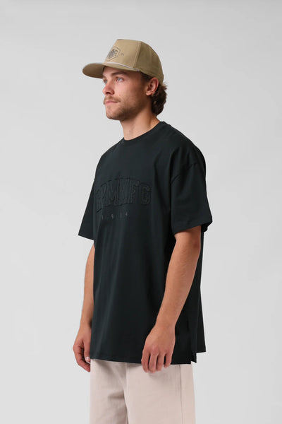 RPM - VARSITY OS TEE - CARBON