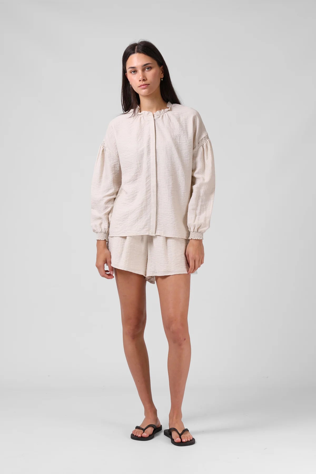 RPM OLIVE BLOUSE - OATMEAL