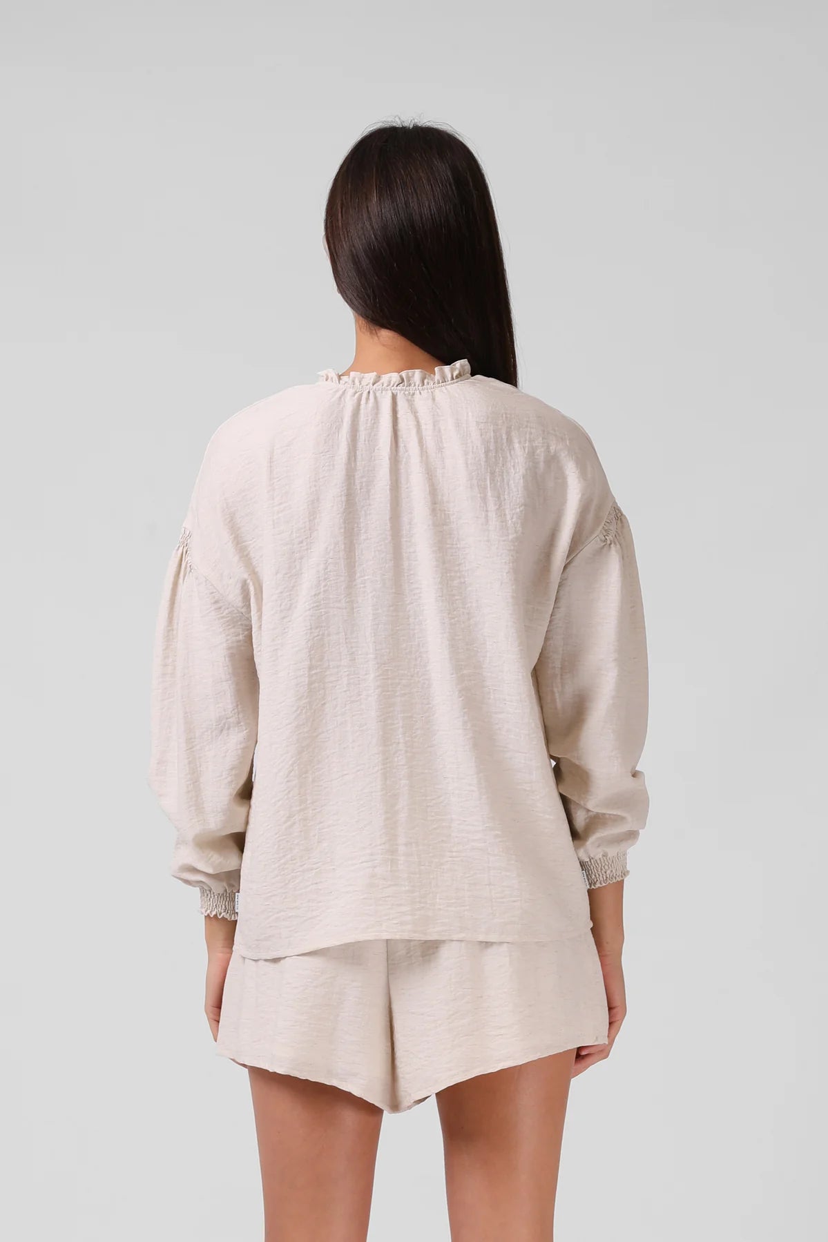 RPM OLIVE BLOUSE - OATMEAL