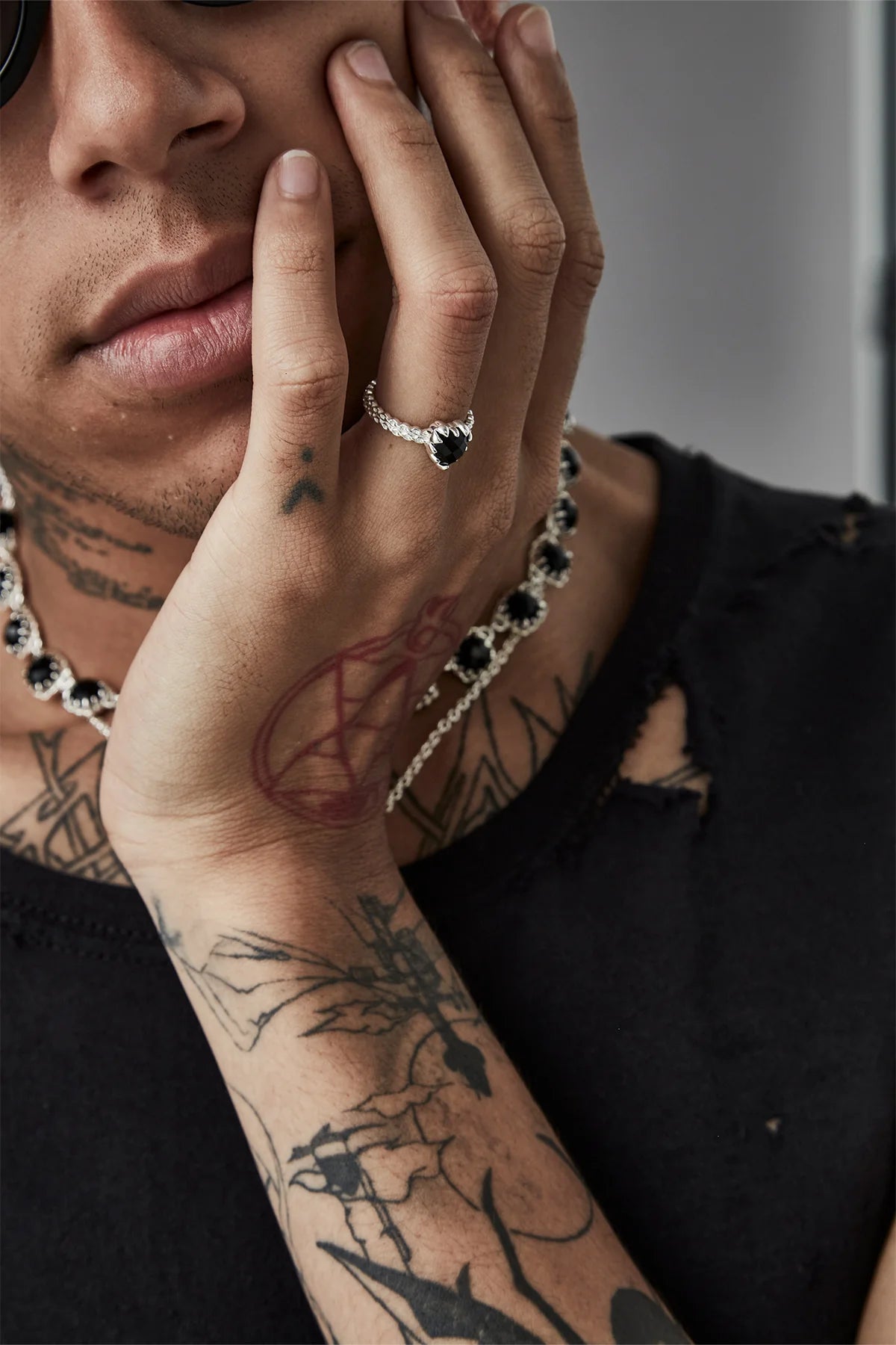 STOLEN - MINI LOVE CLAW RING - ONYX