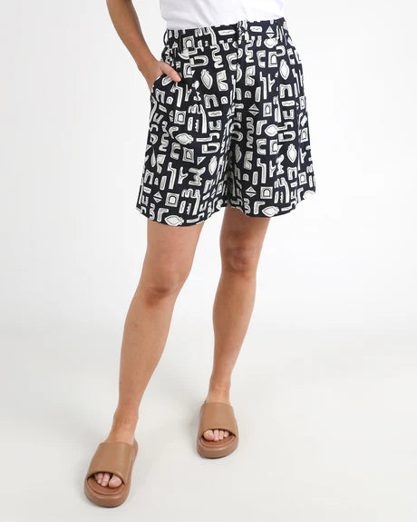 Foxwood - ETCHED GEO SHORT - NAVY