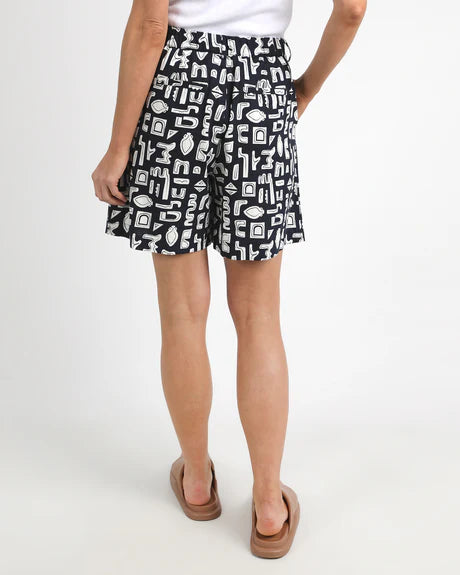 Foxwood - ETCHED GEO SHORT - NAVY