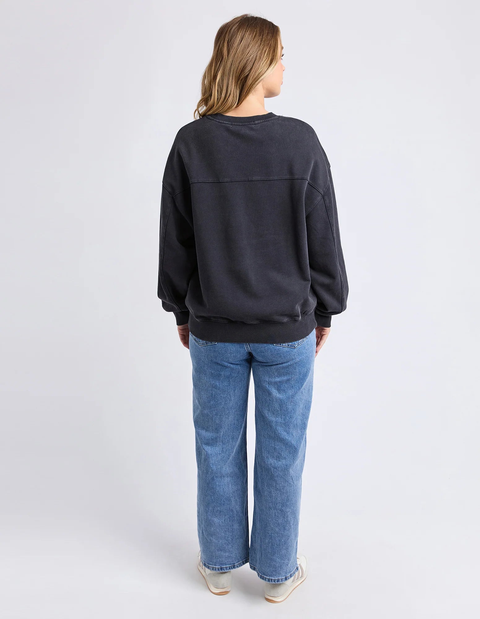 Foxwood - Floret Crew - Black