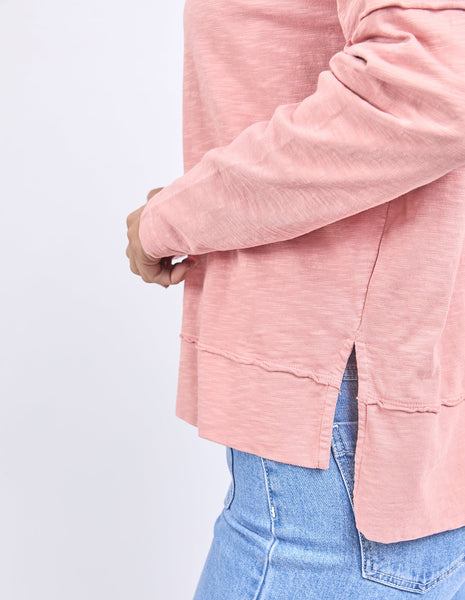 Foxwood - JAYNE THROW ON TOP - ASH ROSE