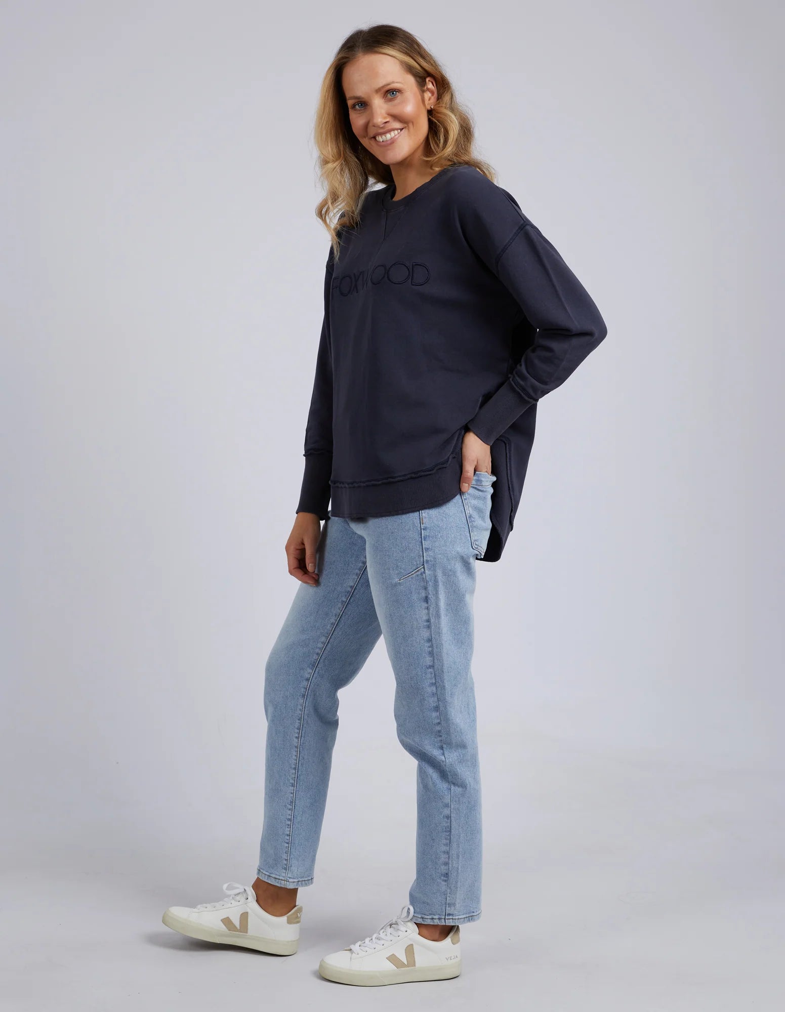 Foxwood - Washed Simplified Crew - Navy