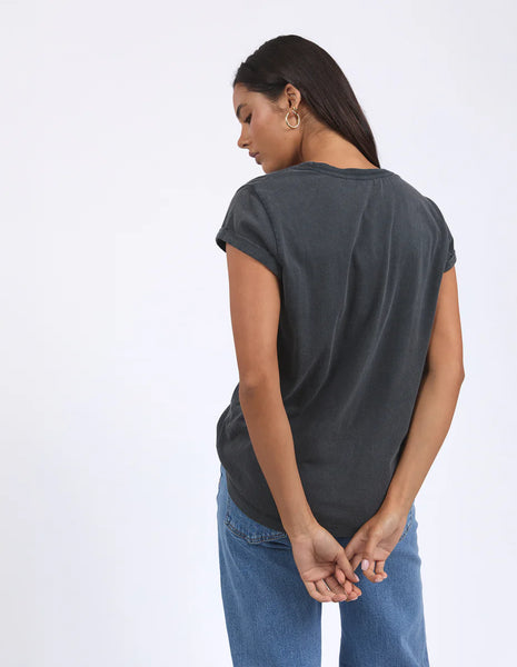 Foxwood - SIGNATURE TEE - BLACK