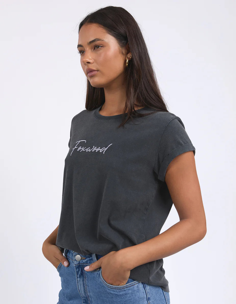 Foxwood - SIGNATURE TEE - BLACK