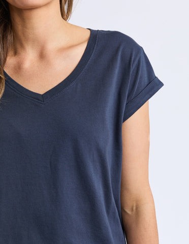 Foxwood - Manly Vee Tee - NAVY