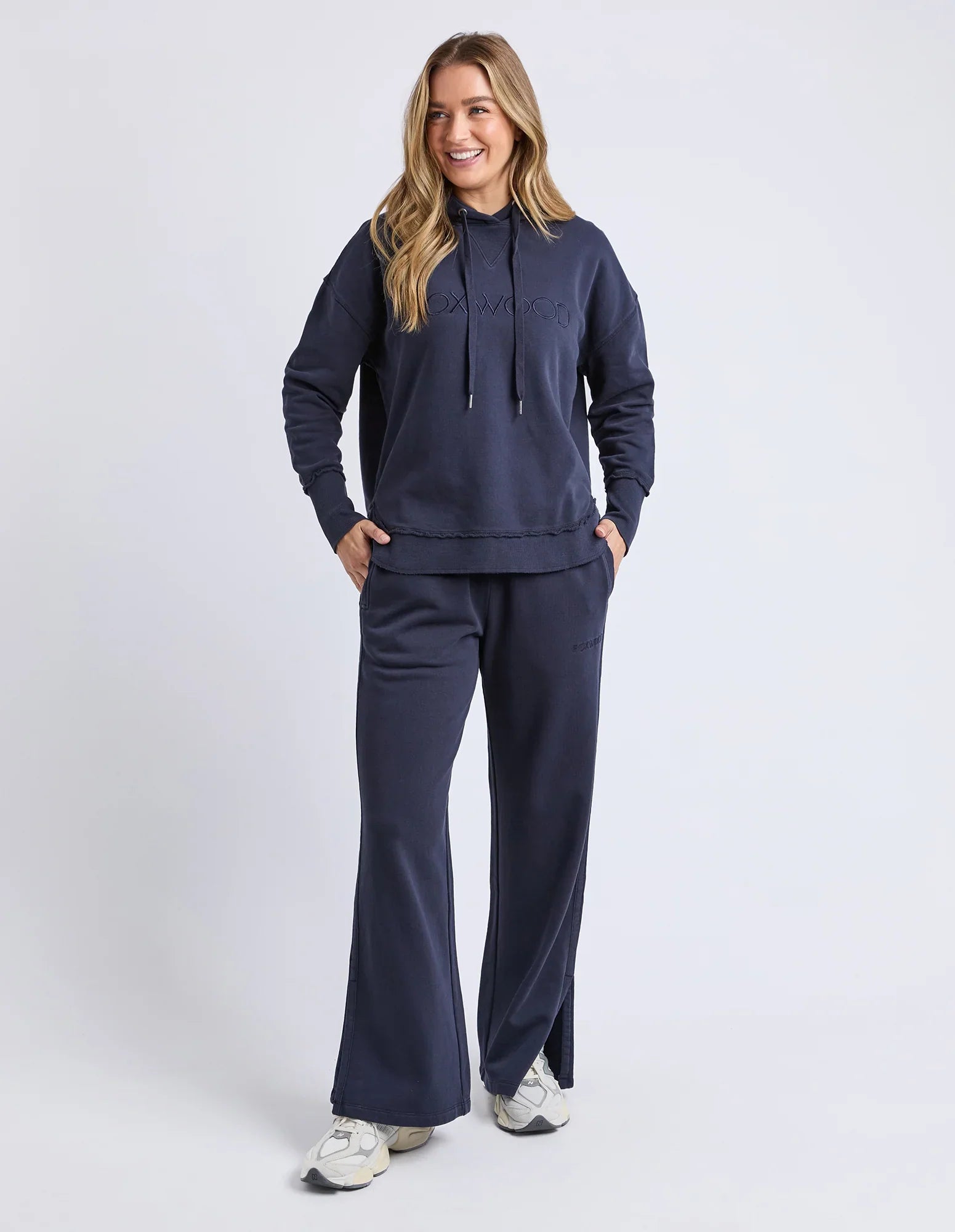 Foxwood - Simplified Hoodie - NAVY
