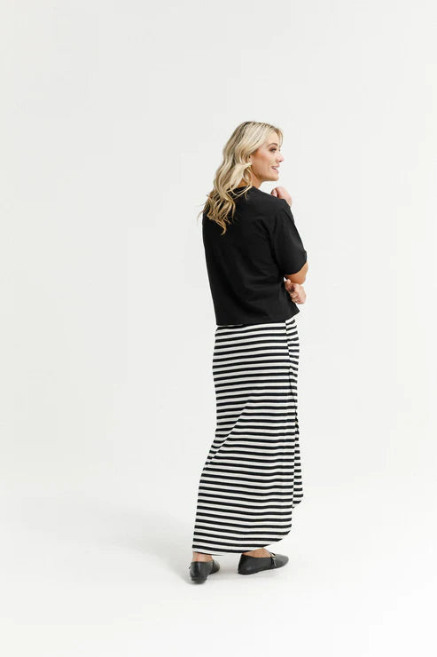 HOMELEE - MARLEY SKIRT  - BLACK & WHITE WAFFLE STRIPES