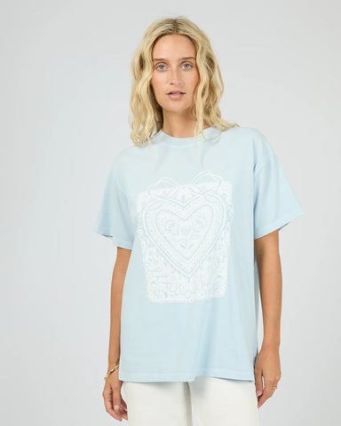 ALL ABOUT EVE - HEART LOCKET RELAXED TEE - OCEAN BLUE