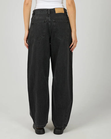 ALL ABOUT EVE - HALLIE BARREL LEG JEAN - COAL