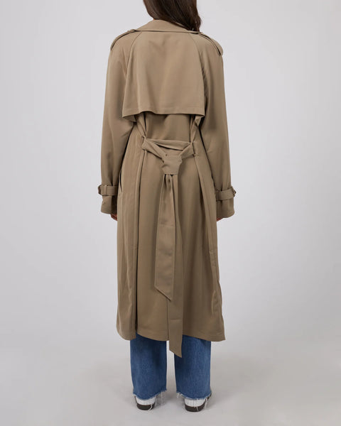 All About Eve - EVE STAPLE TRENCH COAT - TAN