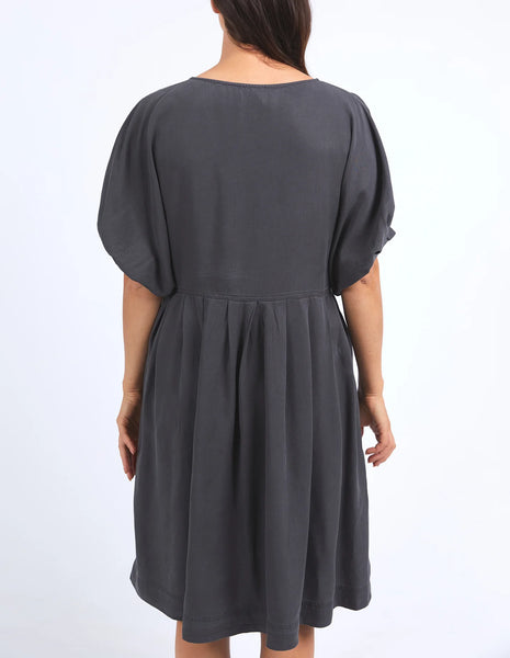 ELM  BLISS RELAXED DRESS - WASHED BLACK