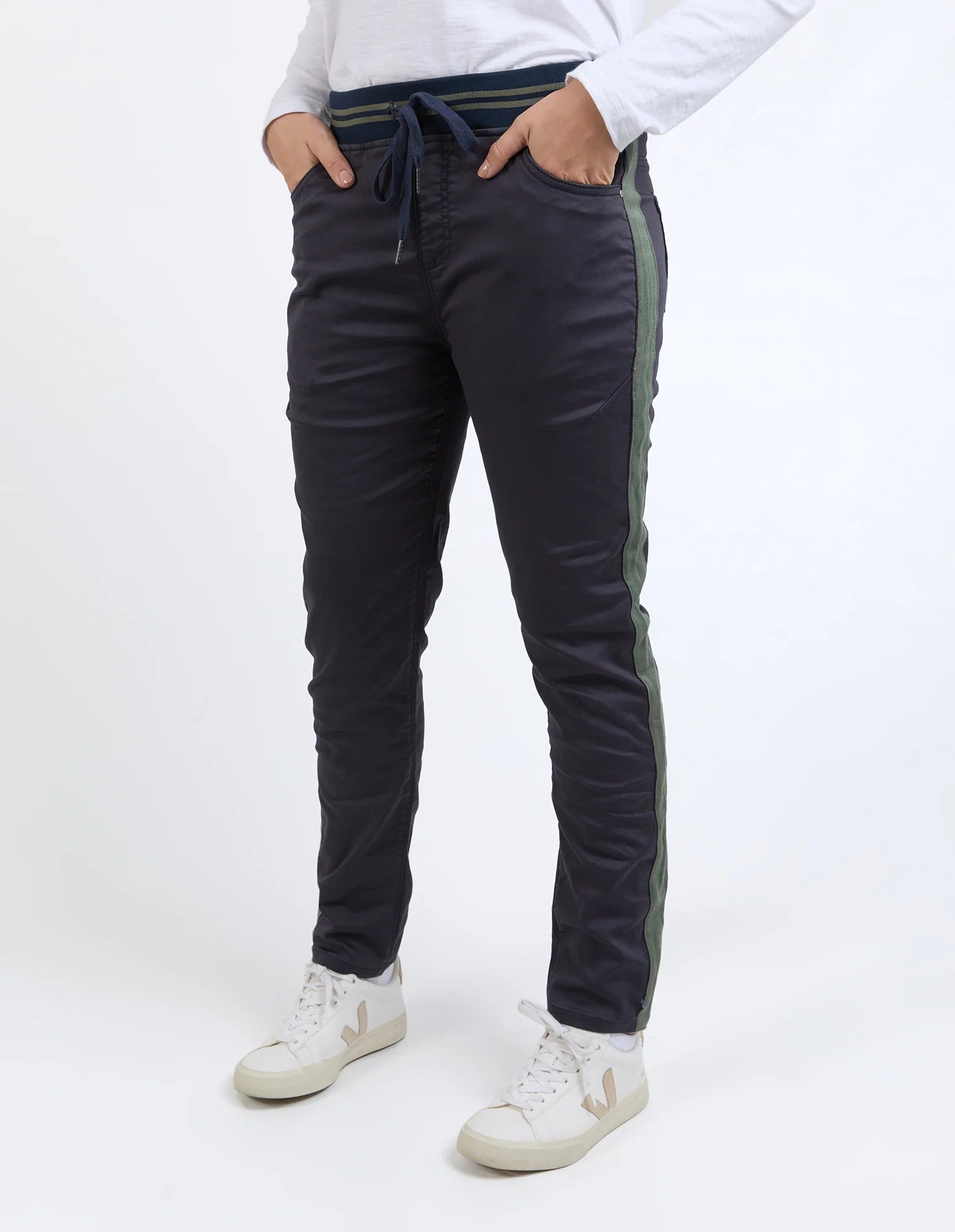 ELM  - MARGO JOGGER w SIDE TAPE - NAVY/KHAKI