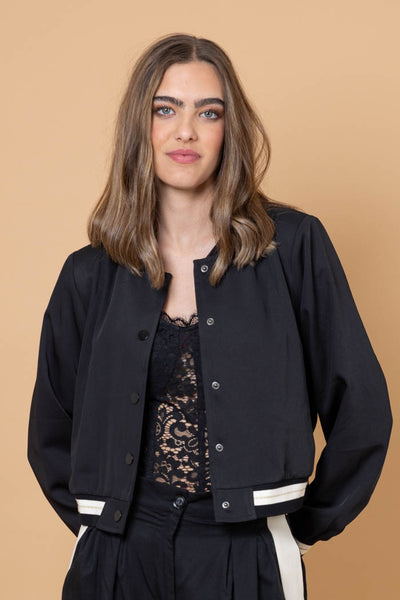 AMAYA ASHLEE BOMBER JACKET - BLACK