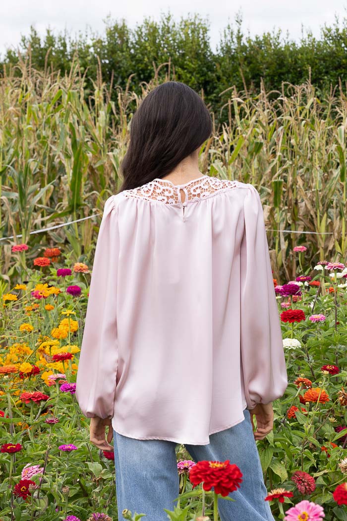 AMAYA - MALIAH SATIN TOP- BLUSH