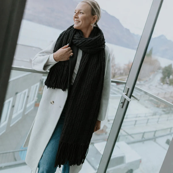 MOKE - ADELE CABLE KNIT SCARF - BLACK