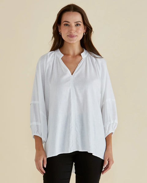 BETTY BASICS - GRAZIA BLOUSE - WHITE