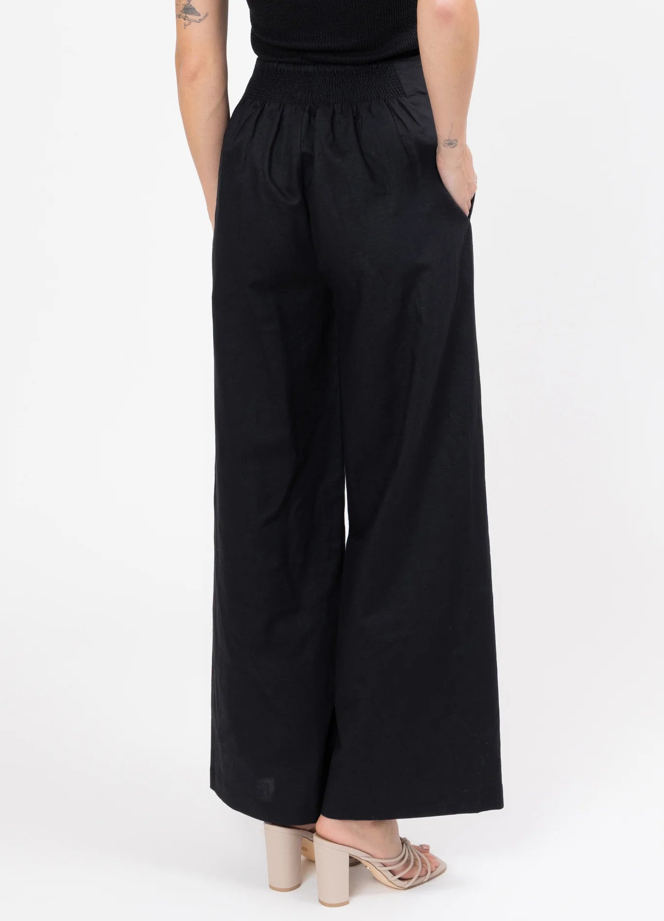 BILLIE THE LABEL - ESSENTIAL WIDE LEG SUIT PANT - BLACK