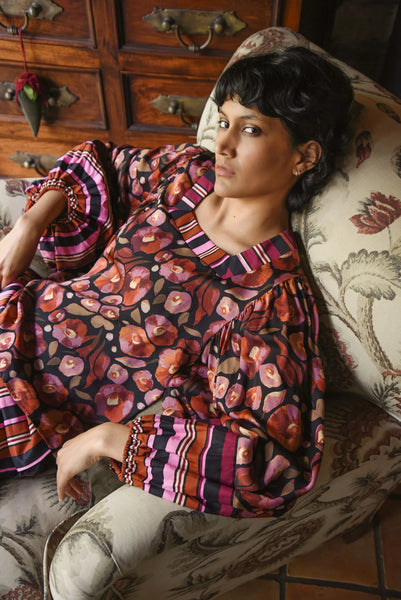 COOPER -THINK OUTSIDE THE SQUARE TOP - PINK MULTI FLORAL