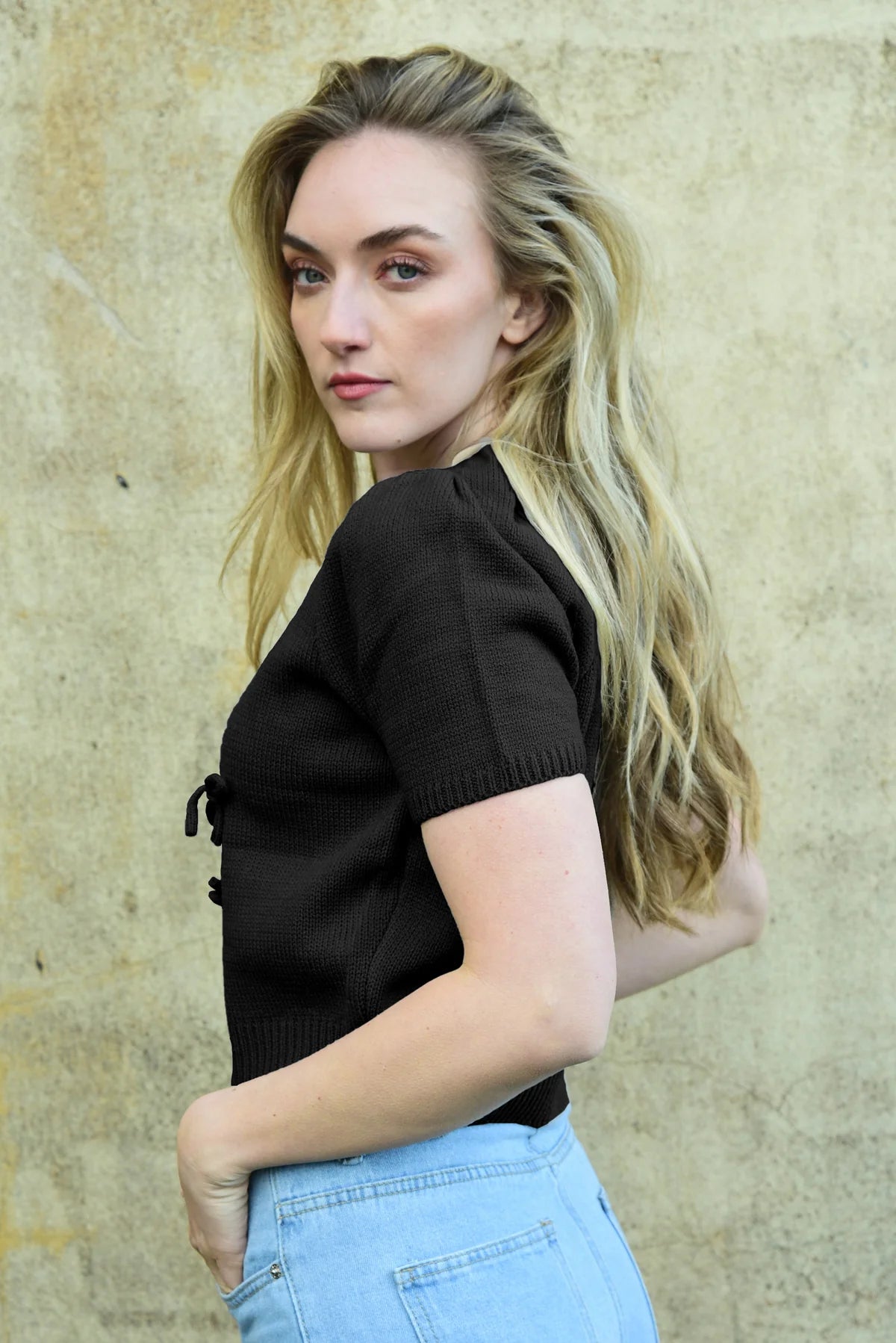 COOP - BOW-DELICIOUS TOP - BLACK