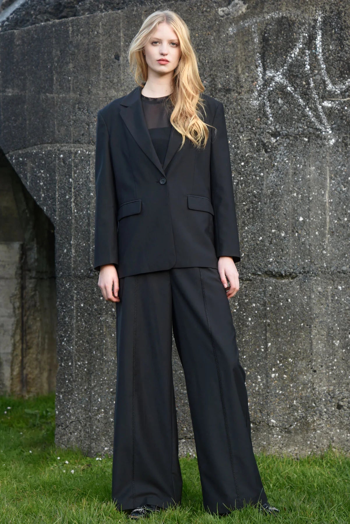 COOP - BOW TIED BLAZER - BLACK