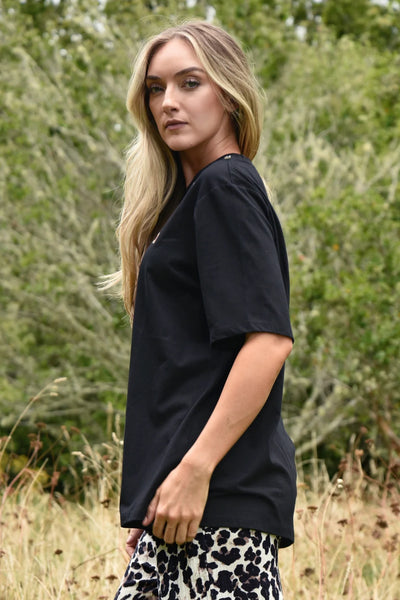 CURATE - CHARM SCHOOL T-SHIRT - BLACK