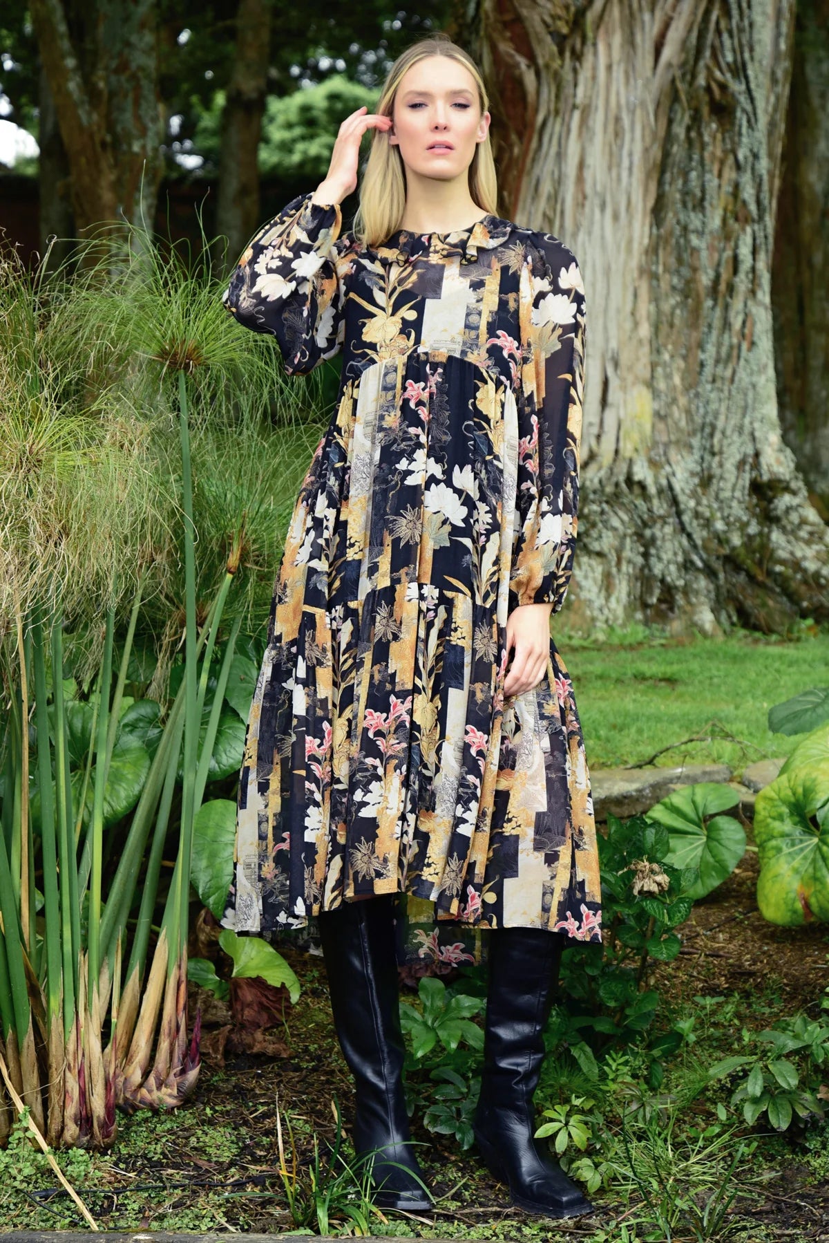 CURATE -FROCK STAR DRESS - BLACK/GOLD