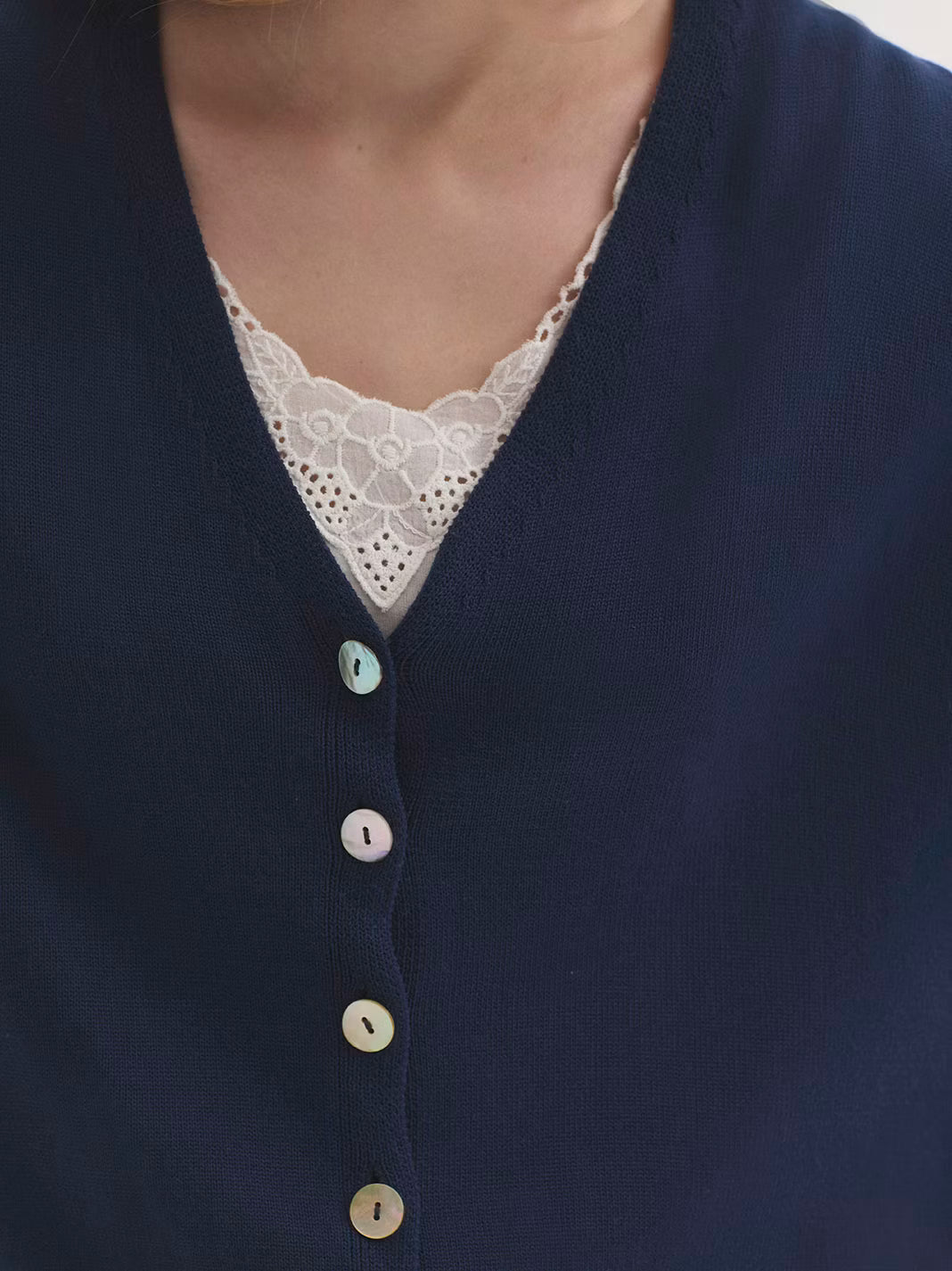 NICE THINGS - RELAXED CARDIGAN w V NECK - BLUE