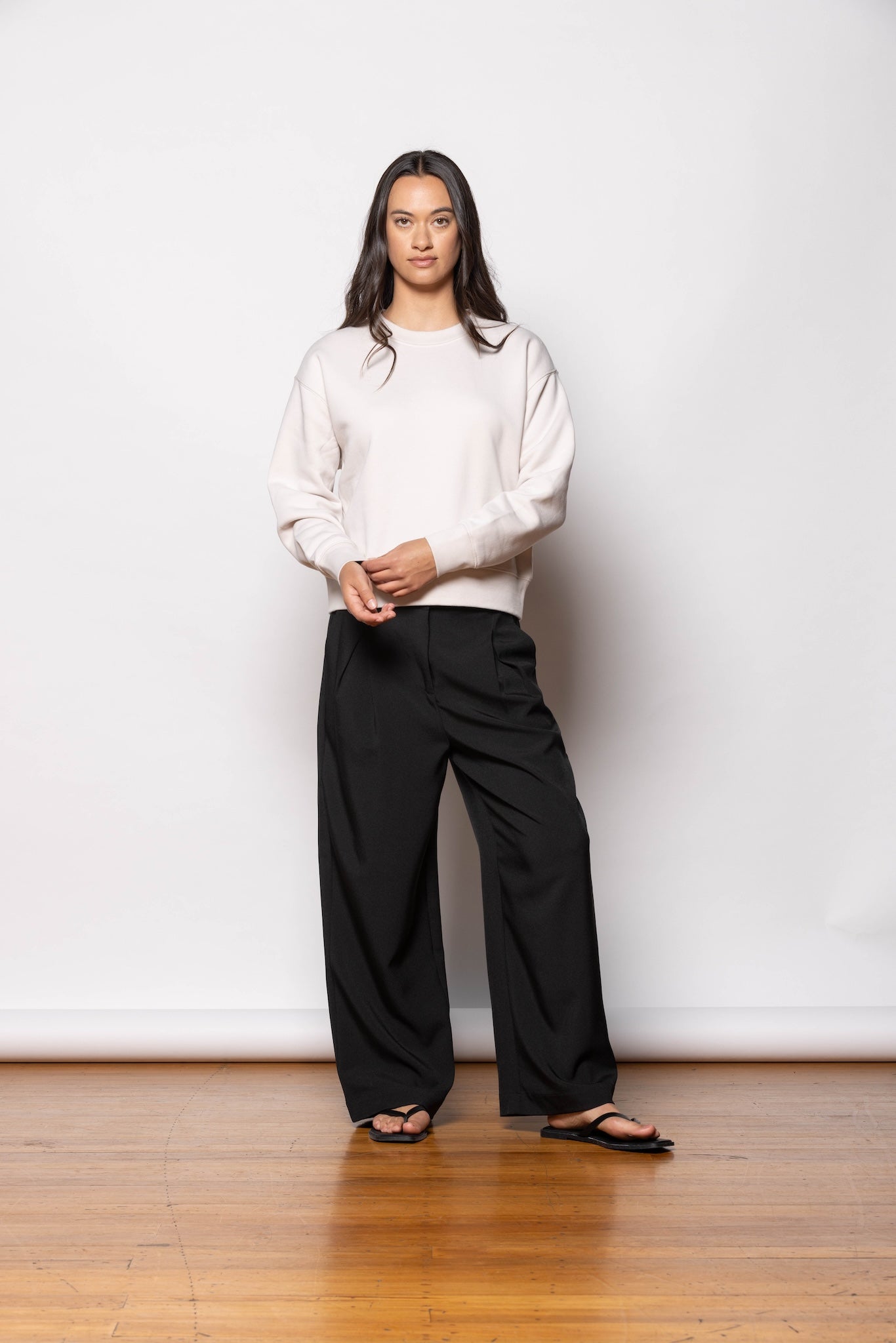 DRESSED - FLOWER MARKET SWEATSHIRT - BONE/BLACK