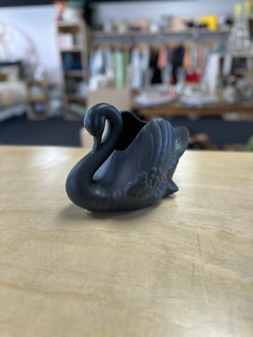 Crown Lynn Kiwi Swan Small Black Matt