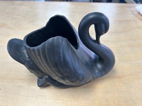 Crown Lynn Kiwi Swan Medium Black Matt