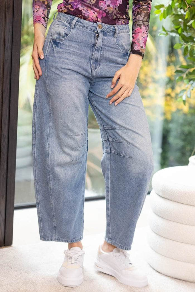 Honey Denim  BEC BARREL JEANS - BLUE WASH