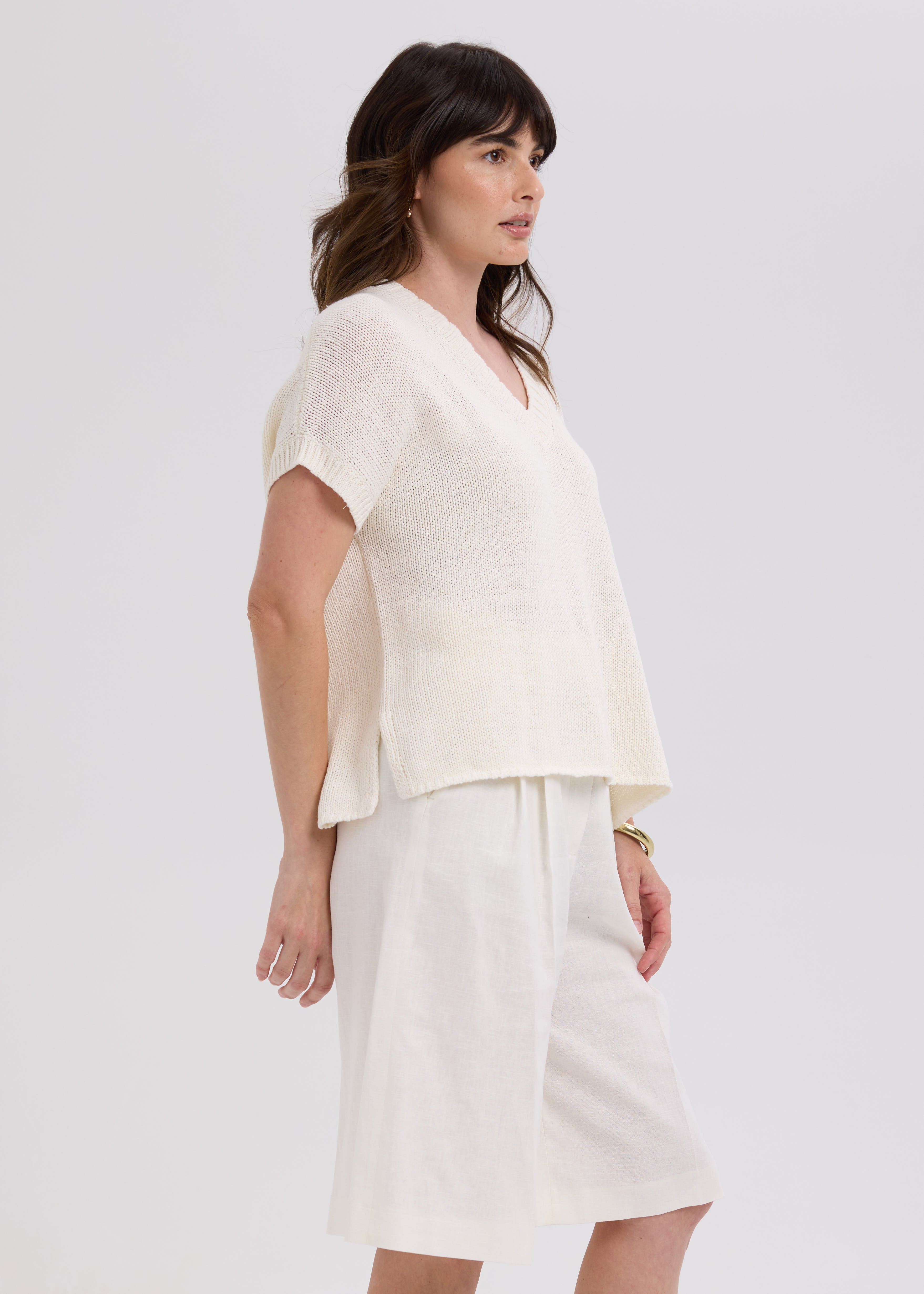 LD & CO - TEXTURE V TOP - WHITE
