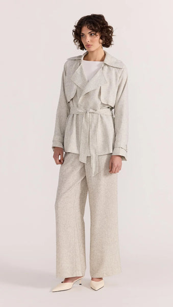 STAPLE THE LABEL - LUCIELLE CROP TRENCH COAT - LIGHT GREY