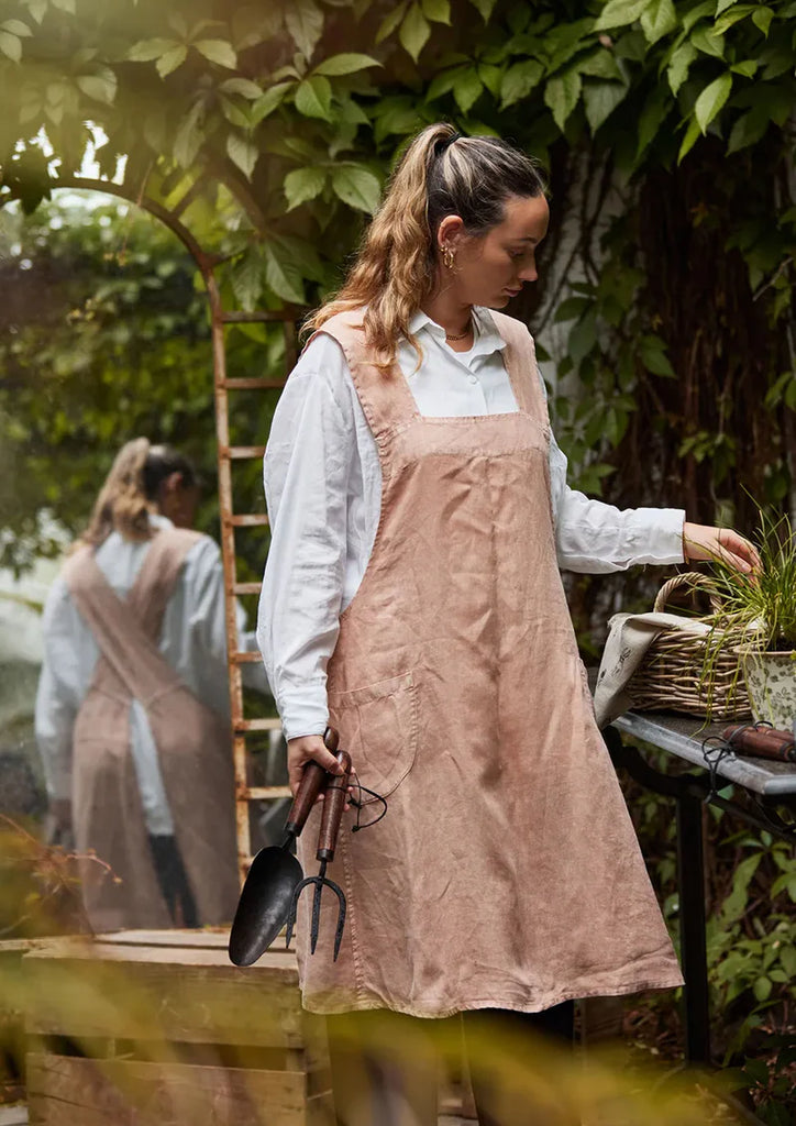 Cross Back Apron Pale Pink Stonewashed Linen