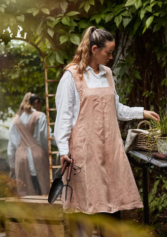 Cross Back Apron Pale Pink Stonewashed Linen
