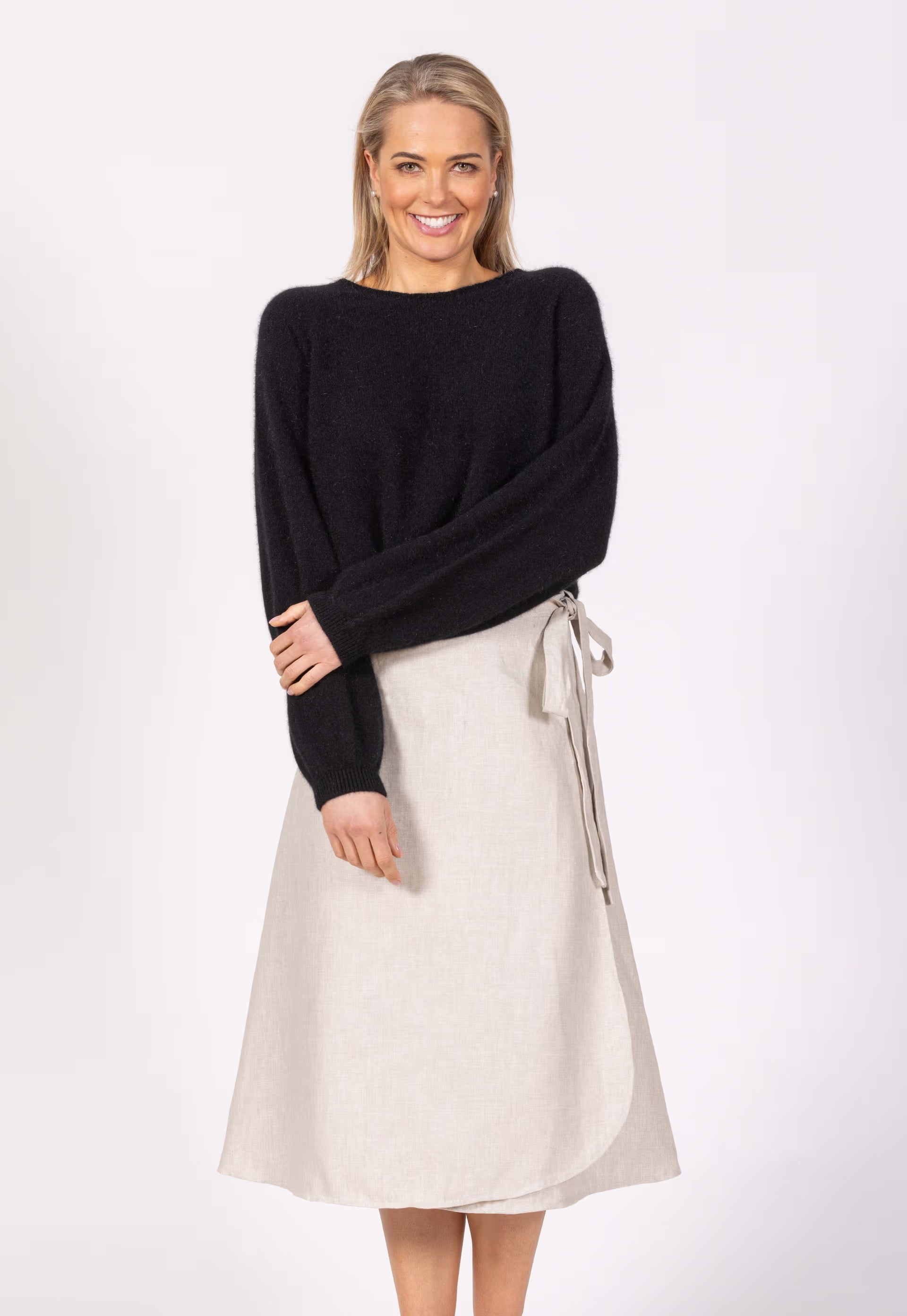 NOBLE WILDE - LINEN - WOMEN'S WRAP SKIRT - SAND