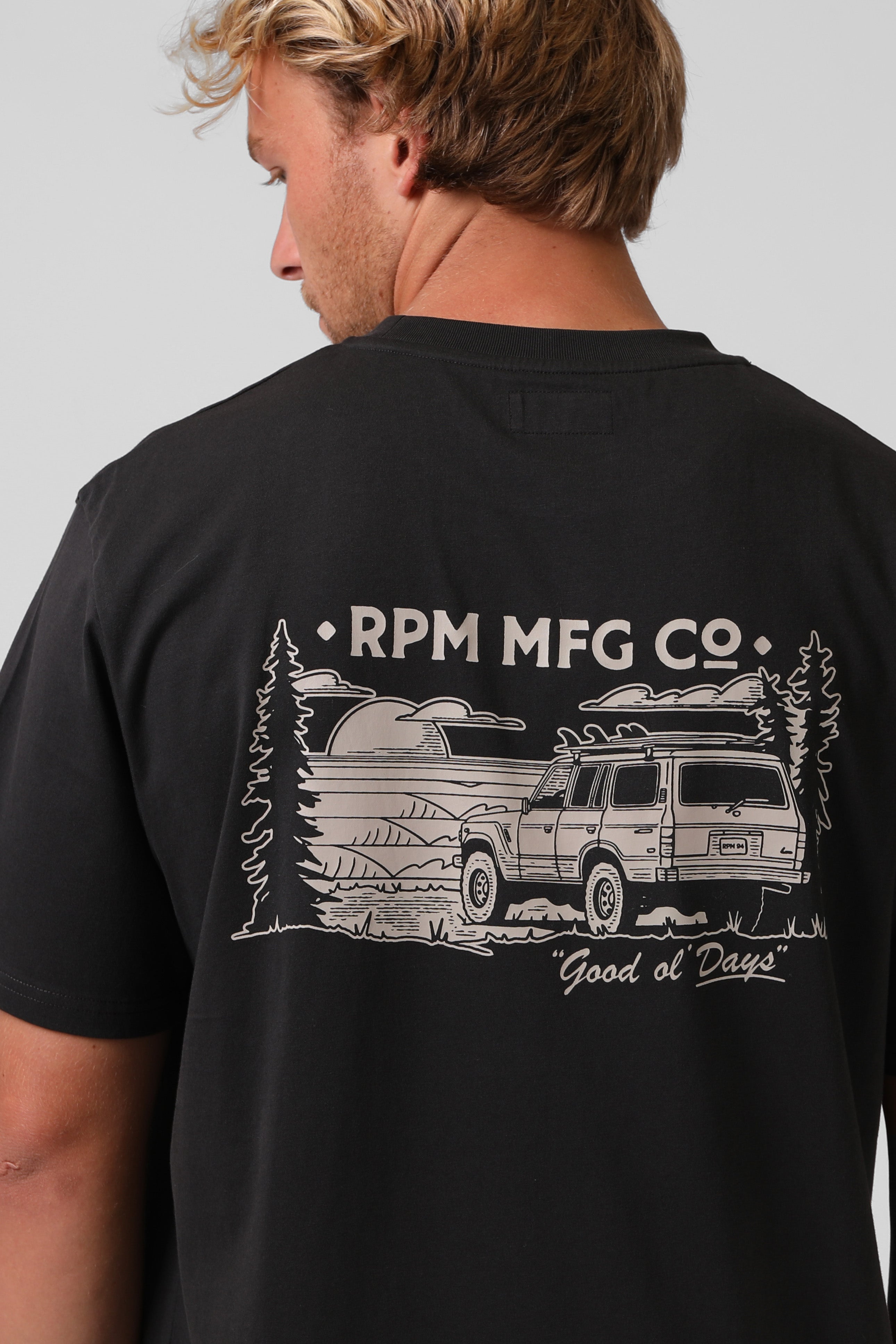 RPM - LAND CRUISER TEE - OLD BLACK