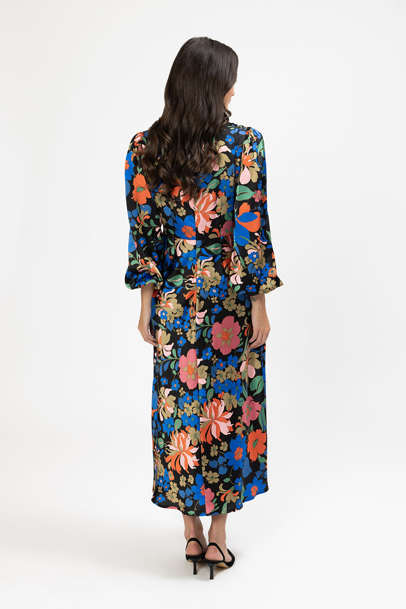 Seeking Lola - ELEGANT DRESS - FANTASIA