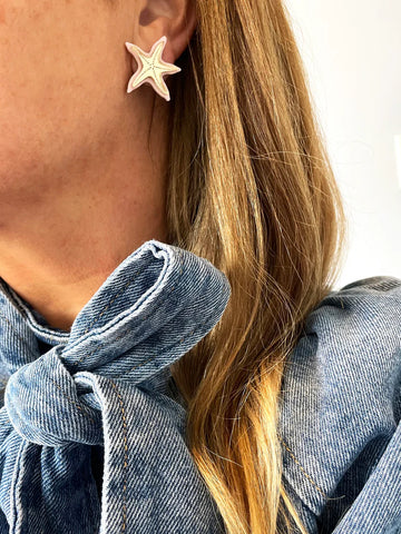 LOVER LOVER Earrings STARFISH STUD - SMALL - MILKSHAKE/GOLD