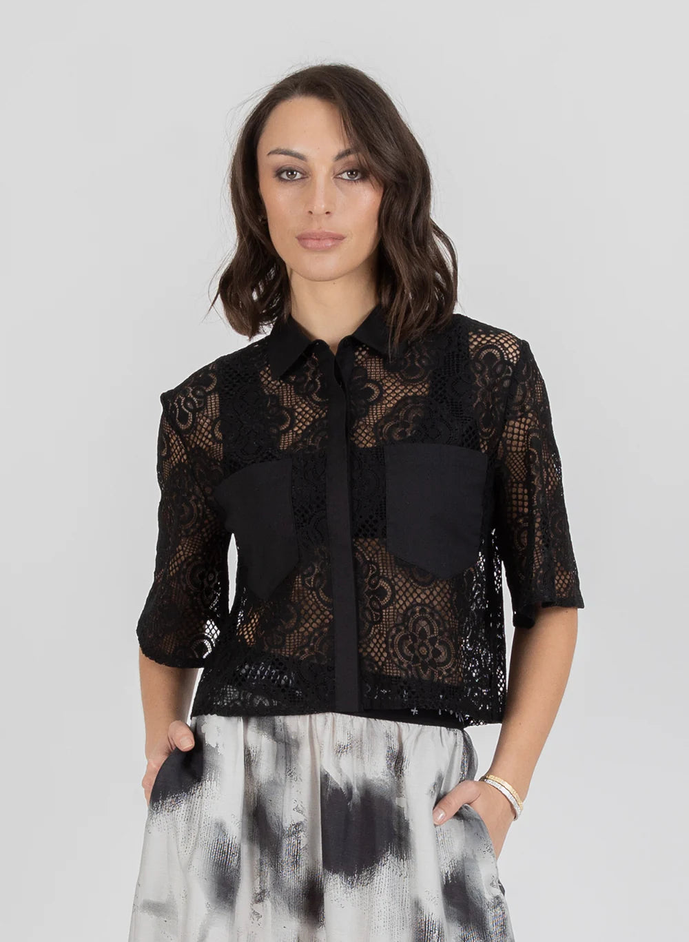 FEDERATION - LACE IT SHIRT - BLACK