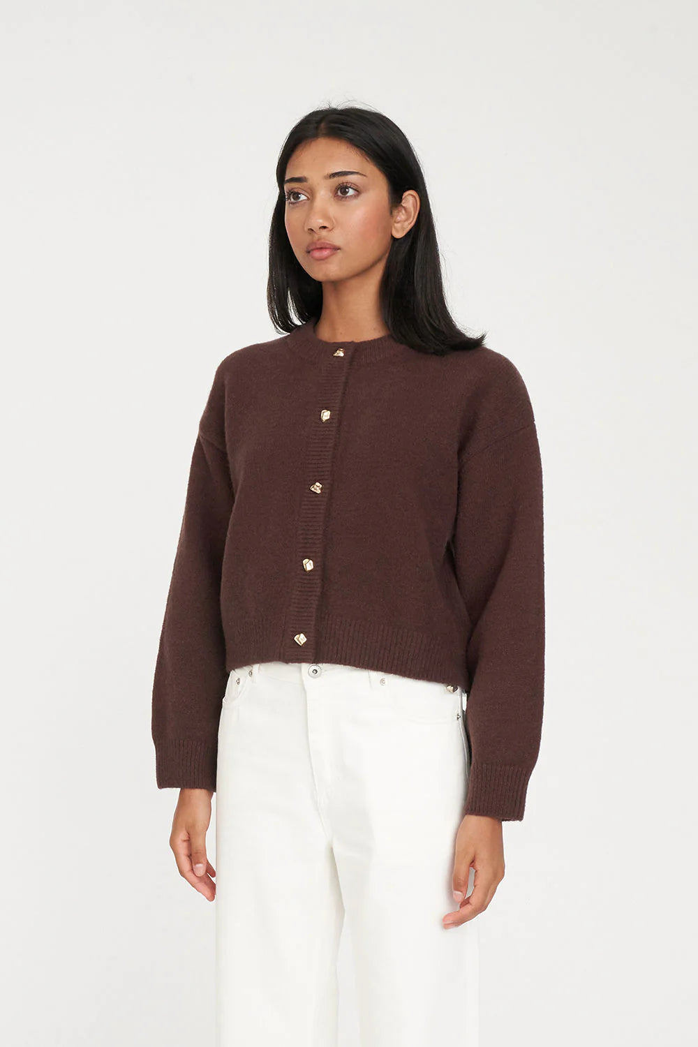 HUFFER - ELLE CROP CARDIGAN - CHESTNUT