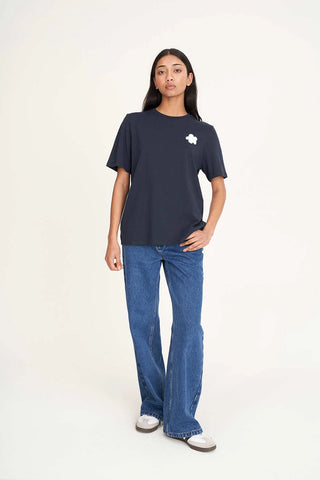 HUFFER - CLASSIC TEE 170/FLOWERBOMB - MIDNIGHT