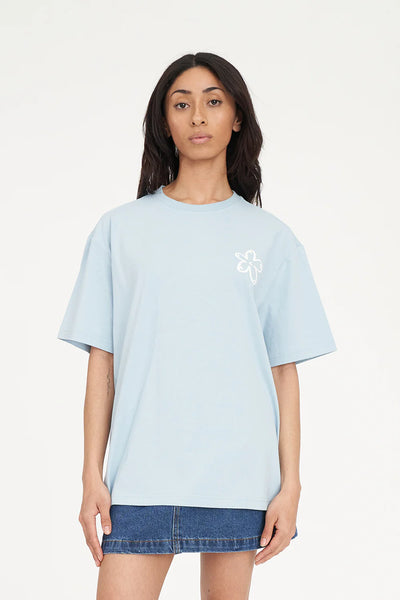 HUFFER - RELAX TEE 220/DAISY CHAIN - Y2K BLUE